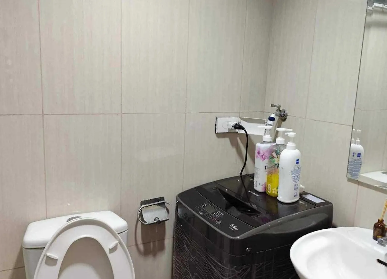 Kys 2 Staycation Near Naia Pasay City Manila Aparthotel